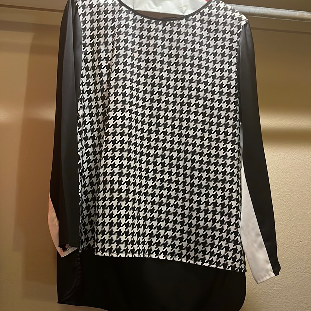 Houndstooth top